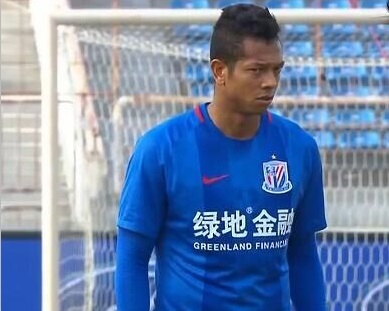 萌白酱香蕉白丝护士服喷浆